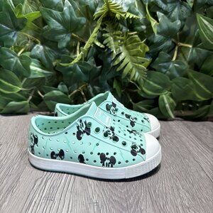Native Shoes Disney Mickey Mouse Toddler Kids Character C7 Slip on Waterproof